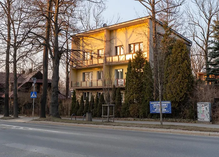 APARTAMENT HRABIEGO - 2 sypialnie, PRYWATNA SAUNA, Balkon, Parking, CENTRUM